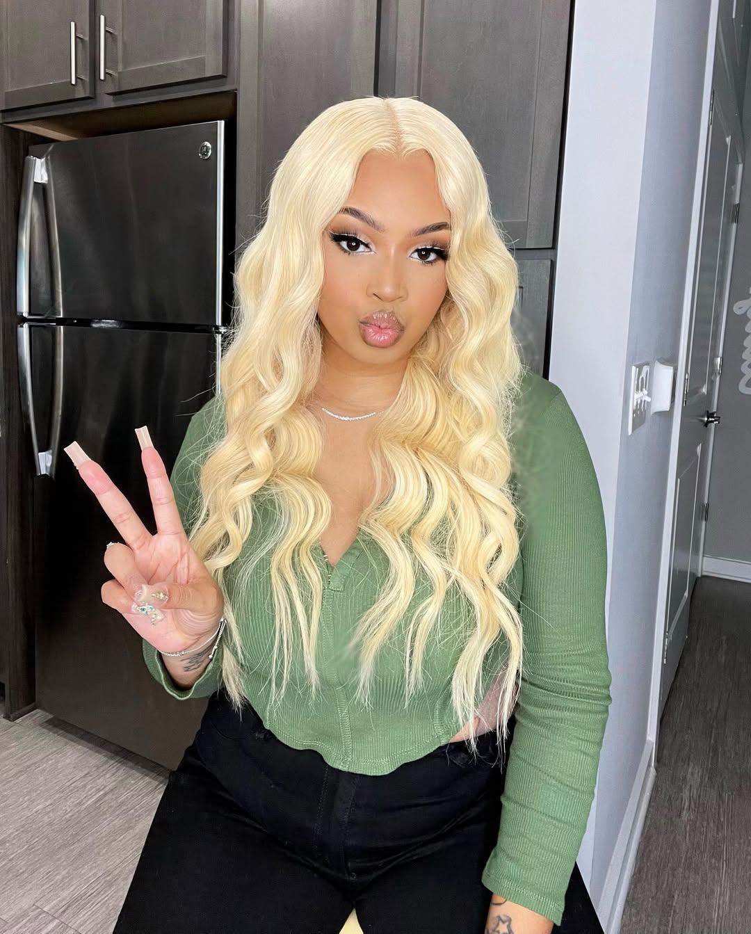 Tesla Hair 16